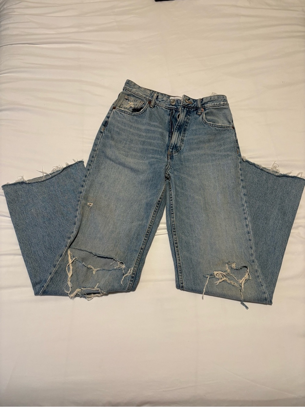 Zara Light Blue Washed Denim Jeans